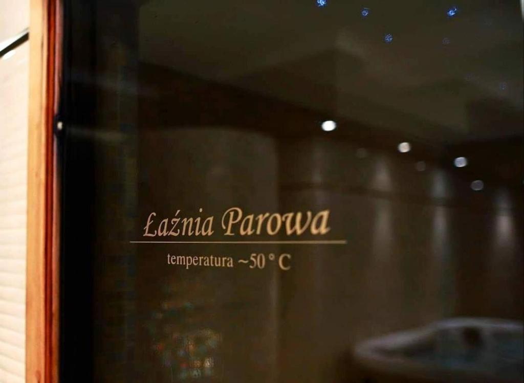 Dwor Czarneckiego Hotel Porosły Eksteriør billede